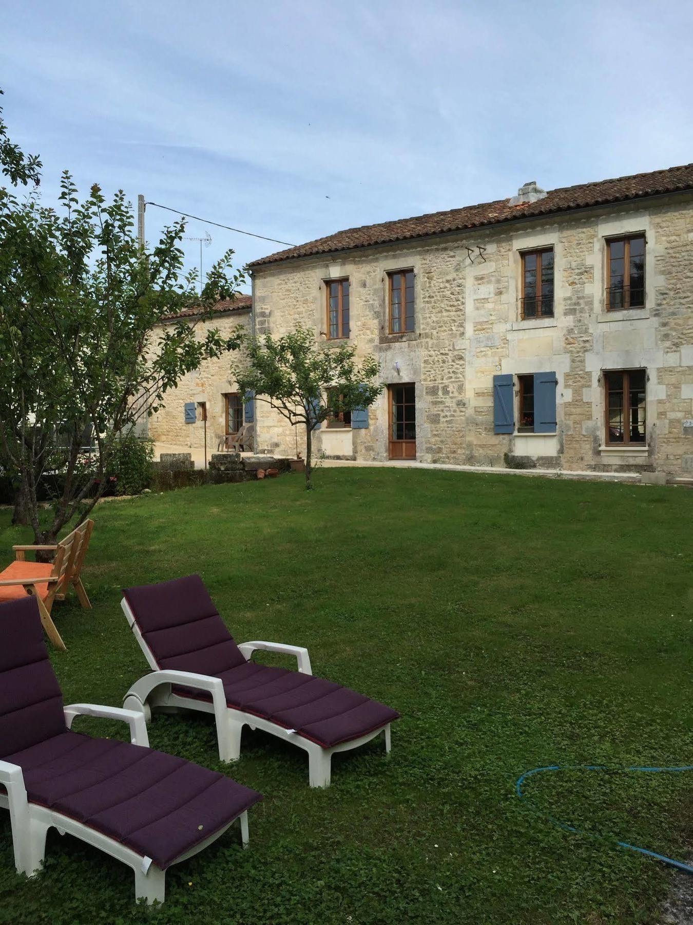 Villa Petit Moulin De Veillard Bourg-Charente Exterior foto